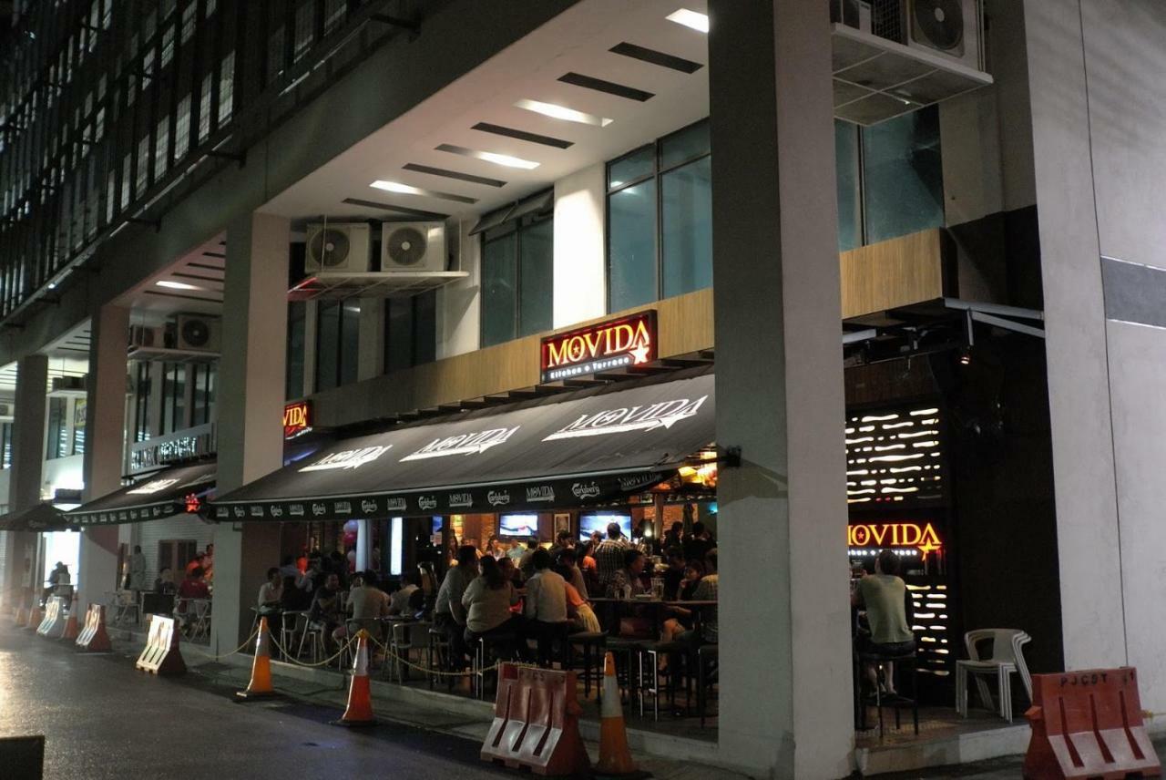 Heart Of Petaling Jaya Near Lrt Line 5 Apartment Exterior photo