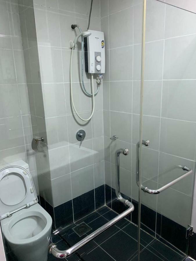 Heart Of Petaling Jaya Near Lrt Line 5 Apartment Exterior photo